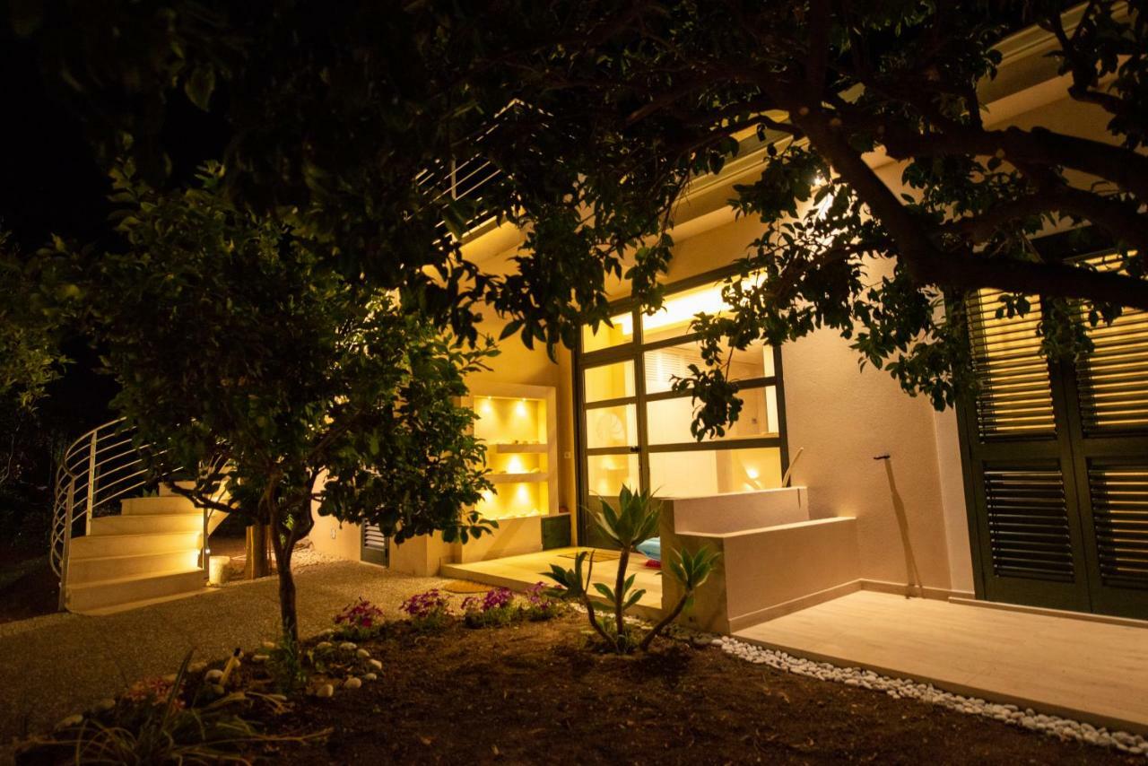 Michelino House Acomodação com café da manhã Parghelia Exterior foto
